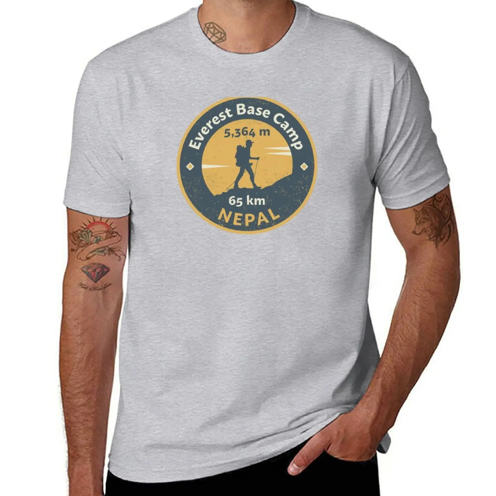 Camisetas de manga corta con c - Summer Everest Clothing reseña y precio