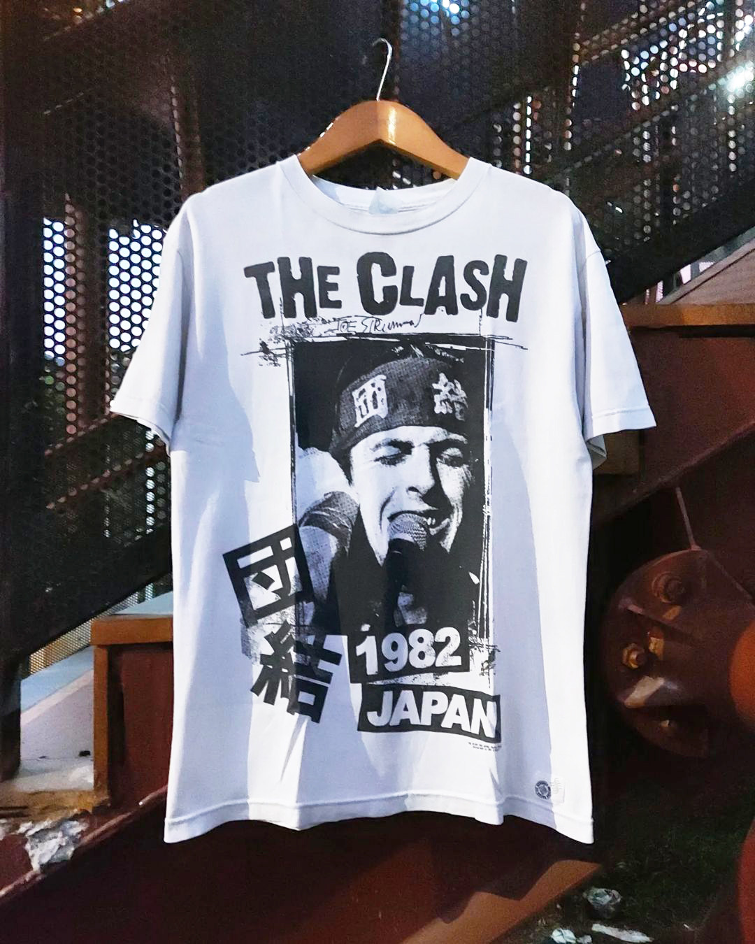 Camiseta de verano The Clash L - Summer Clothing London reseña y precio